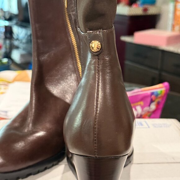 Ankel Boots - Picture 5 of 9